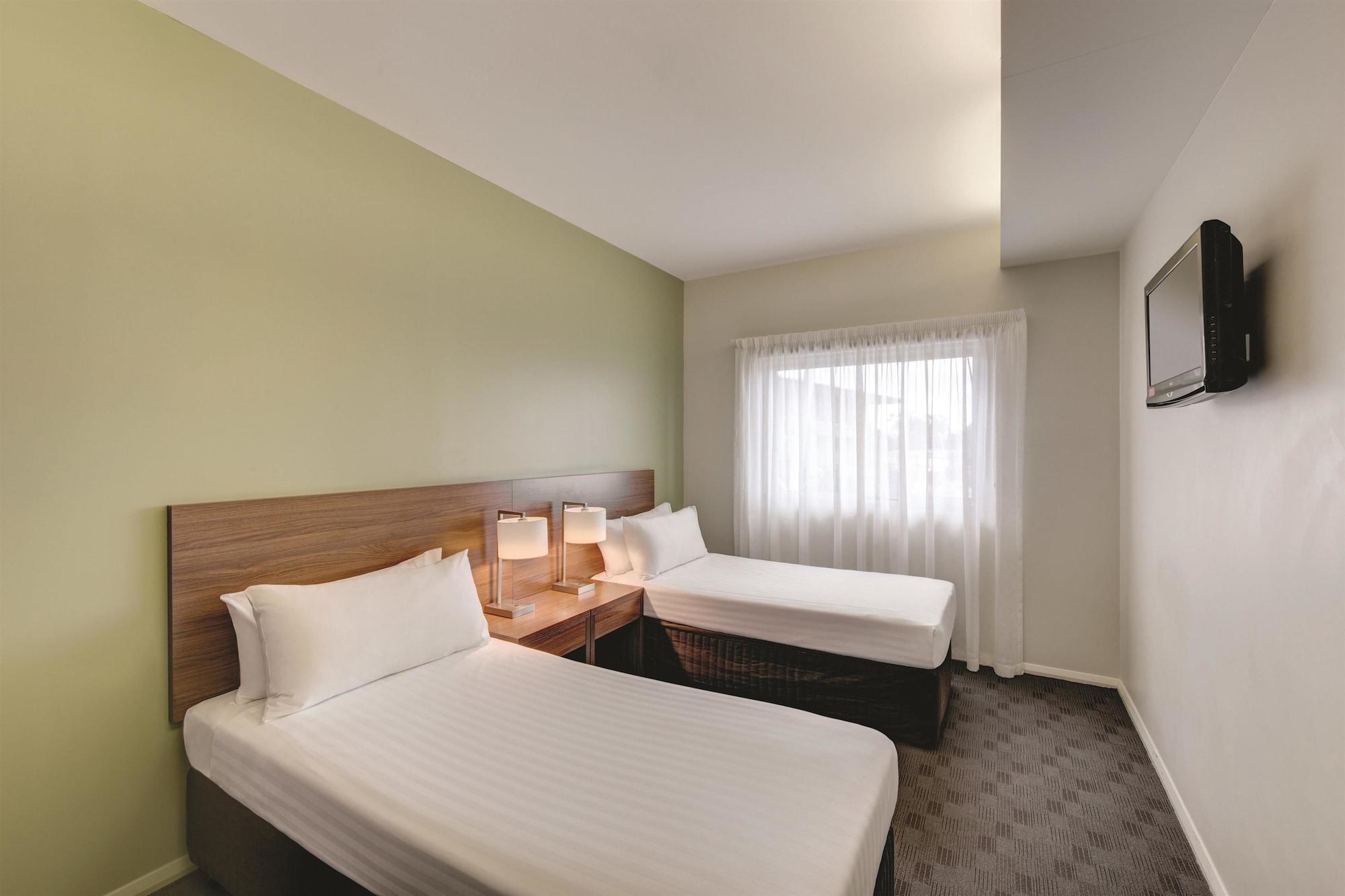 Travelodge Hotel Hobart Airport Cambridge Exterior photo